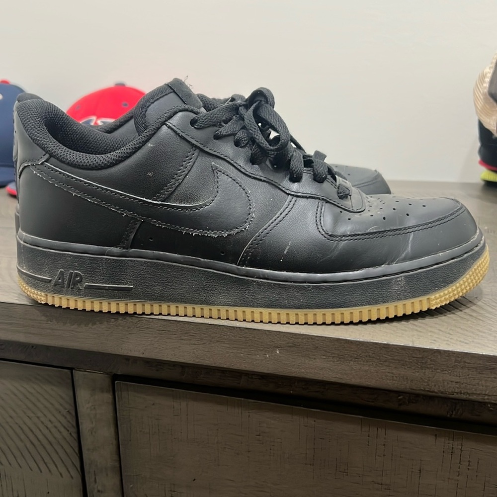 Black Nike Air Force